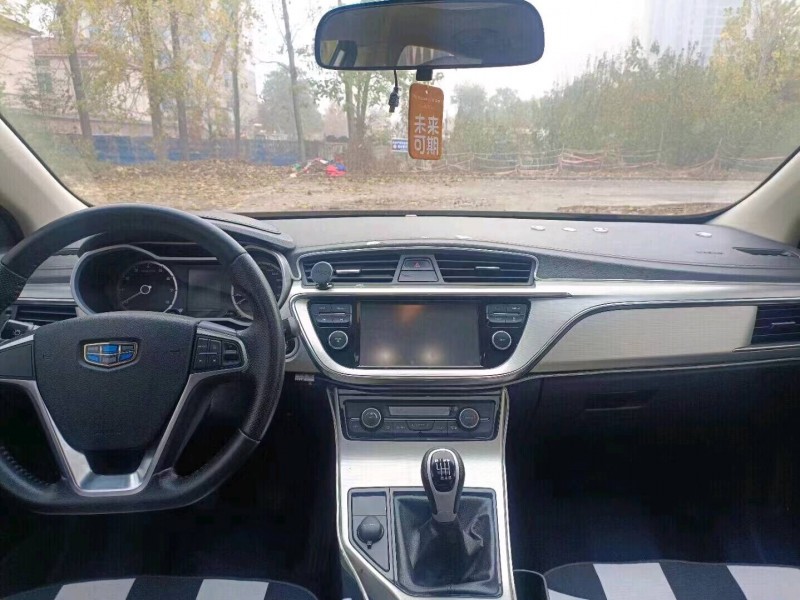 北京17年吉利帝豪GL5