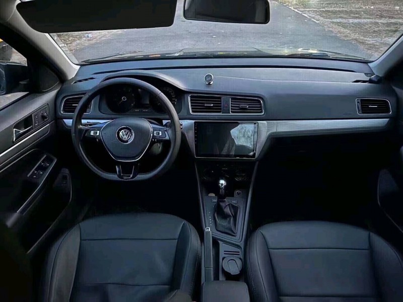 北京16年大众朗逸6