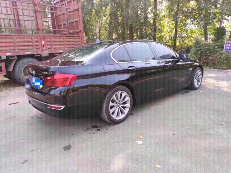 北京17年宝马5系3