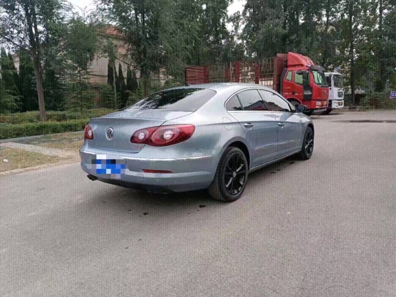 北京12年大众CC8