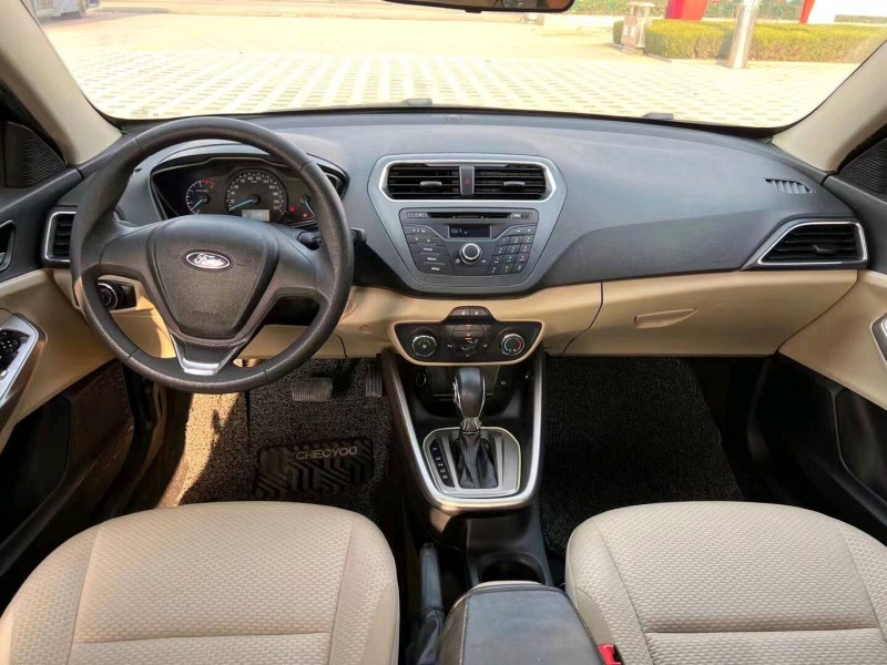 北京17年福特福睿斯6