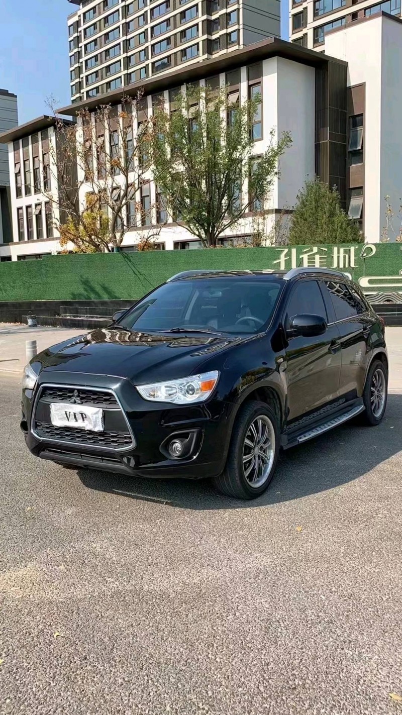 廊坊14年三菱劲炫2