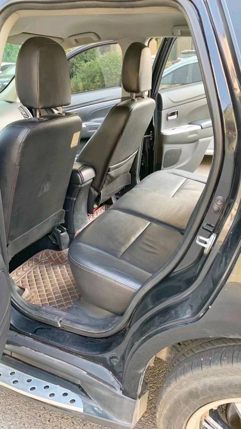 廊坊14年三菱劲炫6