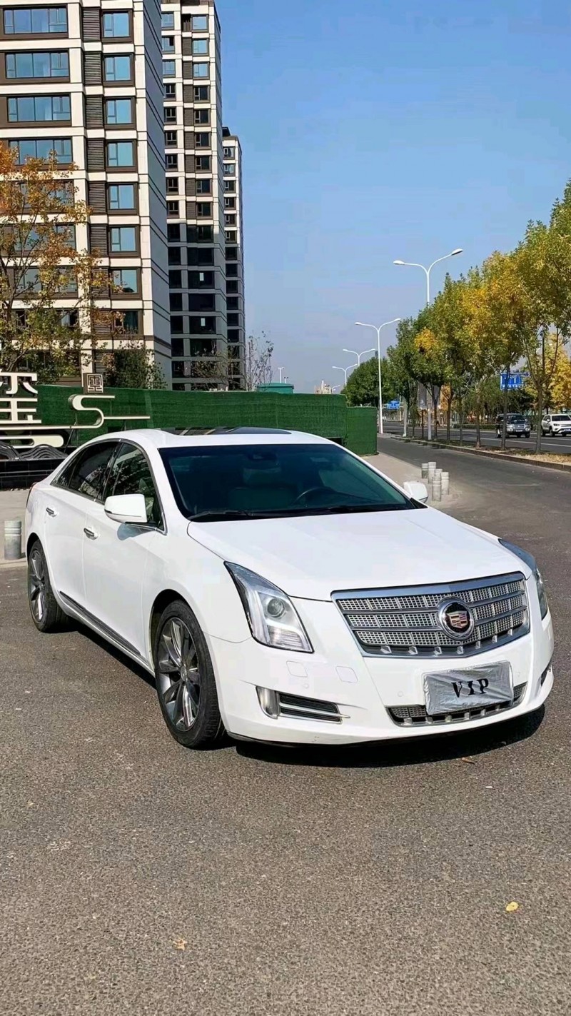 廊坊13年凯迪拉克XTS3