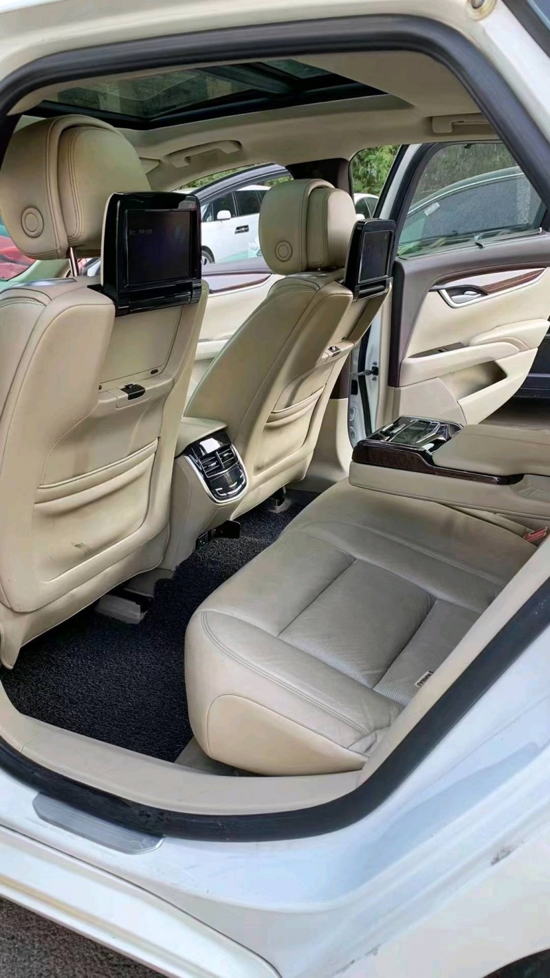 廊坊13年凯迪拉克XTS6