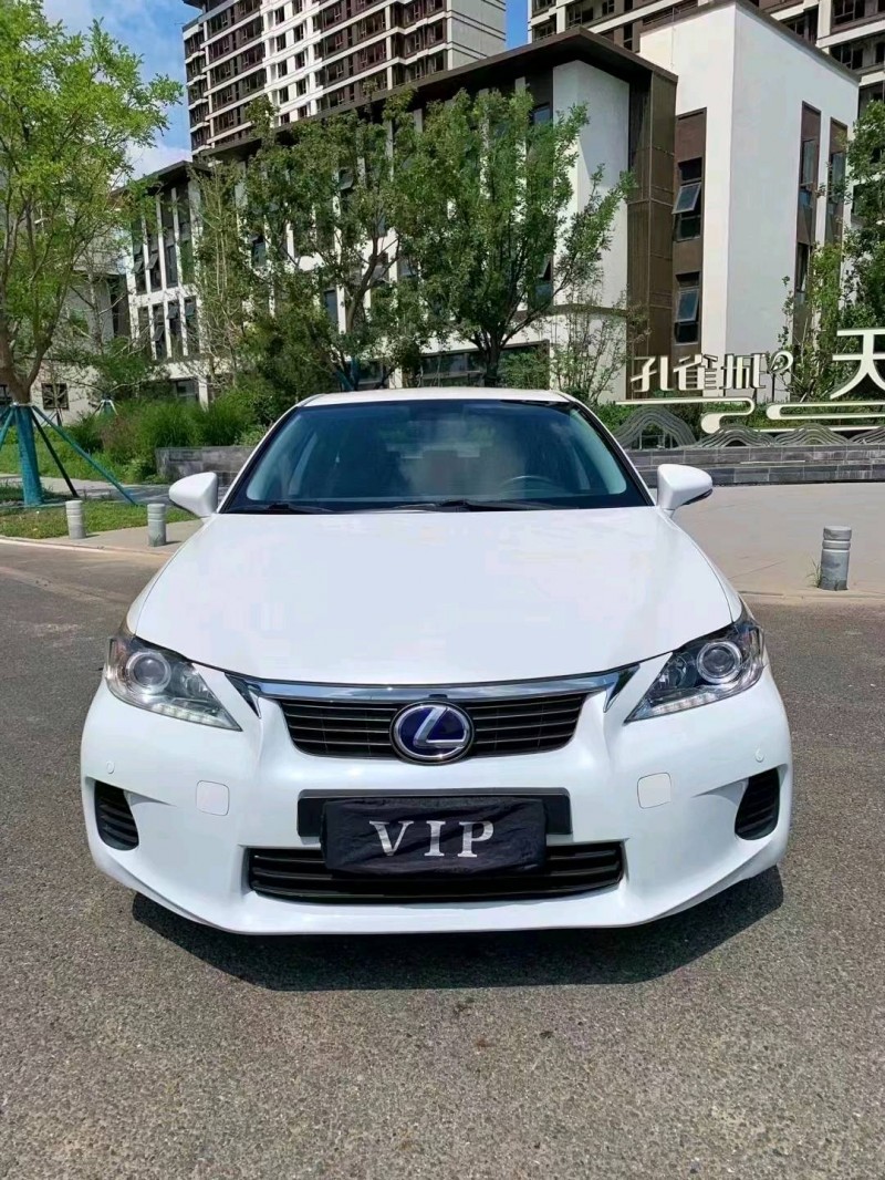 廊坊12年雷克萨斯CT1