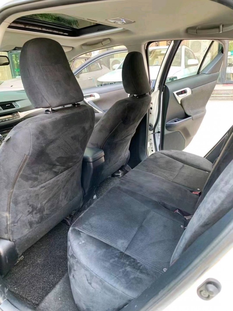 廊坊12年雷克萨斯CT6