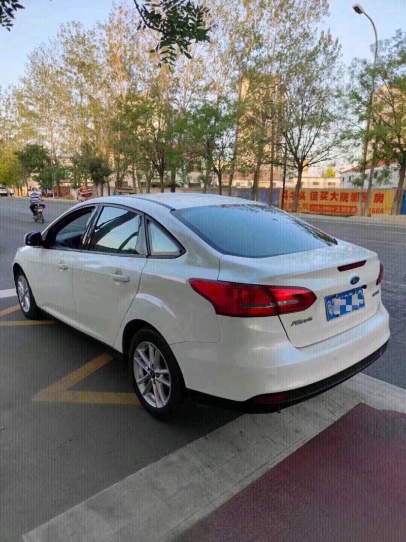 北京16年福特福克斯8