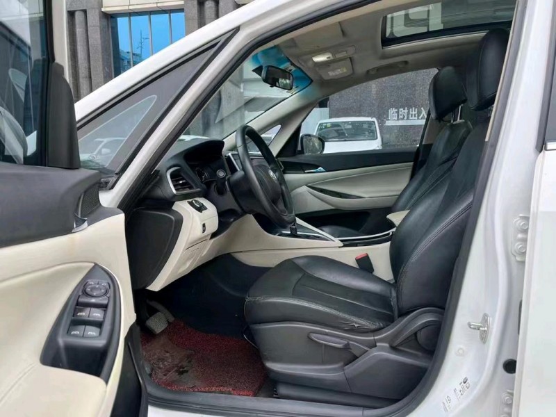 东莞19年别克GL67