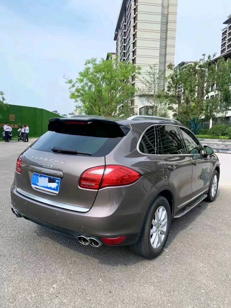 廊坊13年保时捷卡宴8