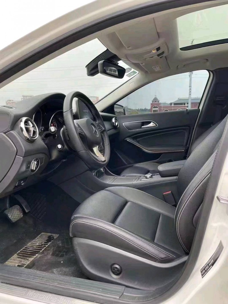 宜昌19年奔驰GLA5