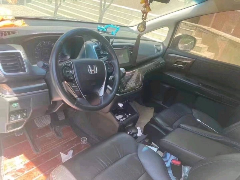 枣庄15年本田奥德赛4