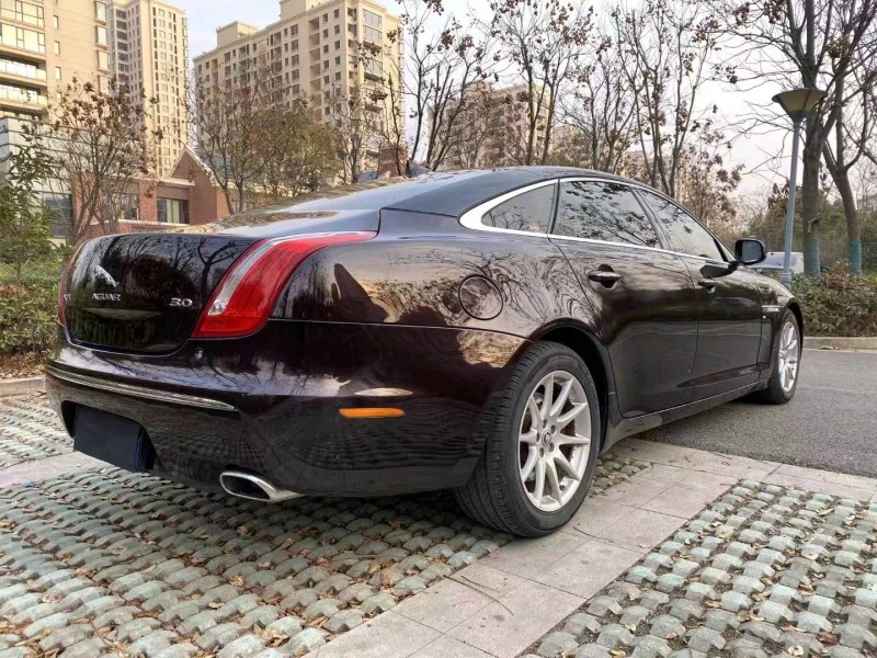 淮南14年捷豹XJL7