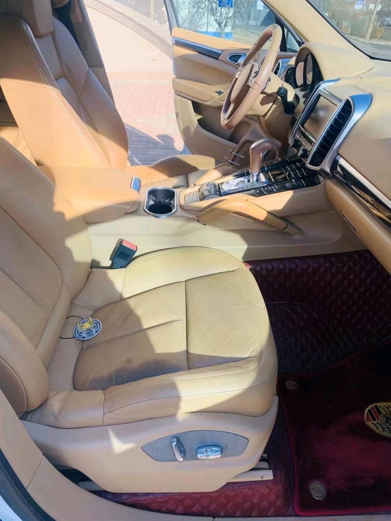 潍坊13年保时捷卡宴5