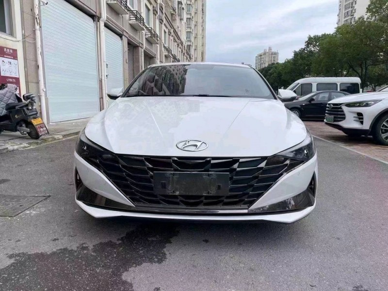 嘉兴21年现代伊兰特1