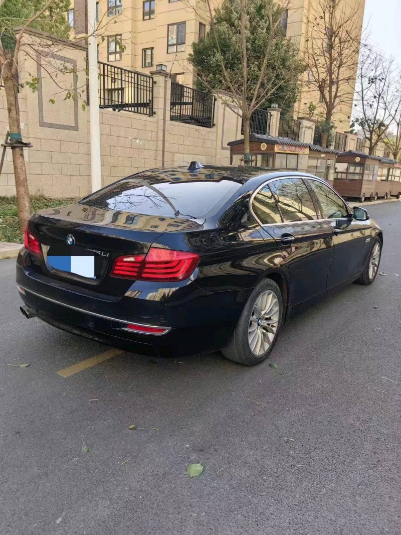 淮南16年宝马5系5