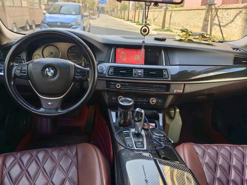 淮南16年宝马5系8