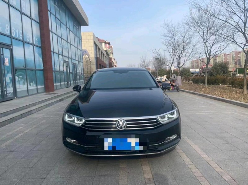 枣庄19年大众迈腾1
