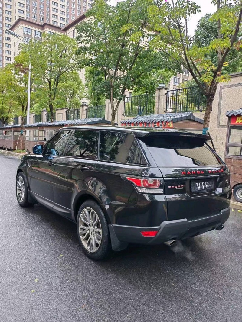 淮南14年路虎揽胜运动4