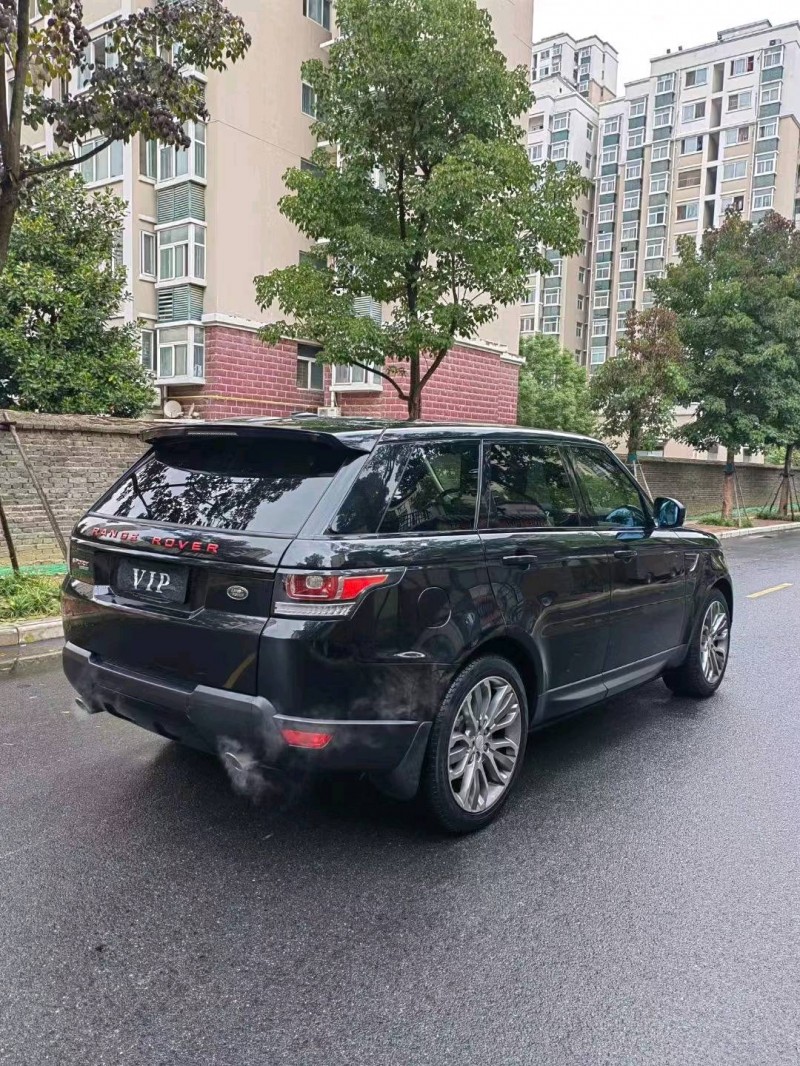 淮南14年路虎揽胜运动7