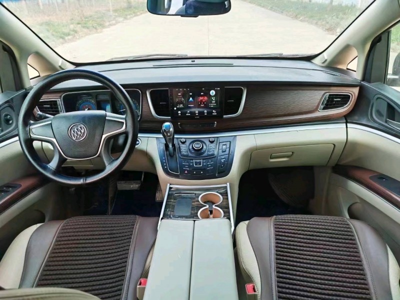 枣庄16年别克GL89