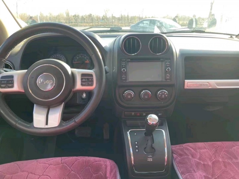 邯郸14年Jeep指南者3