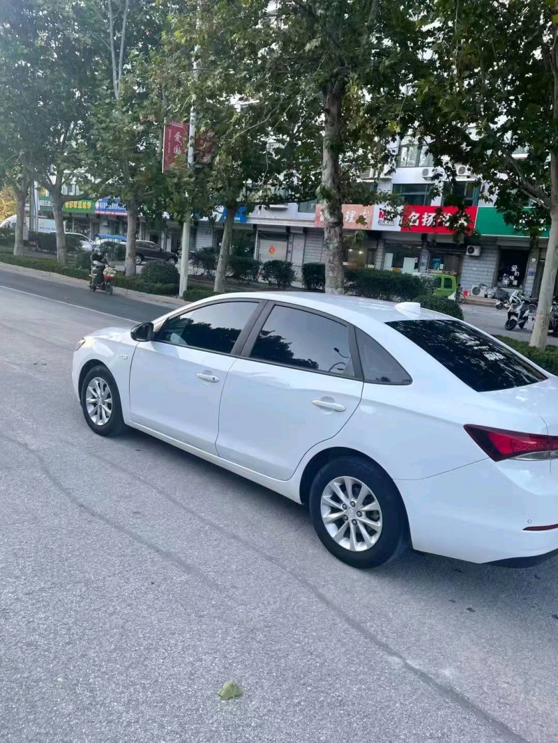 枣庄18年别克英朗3