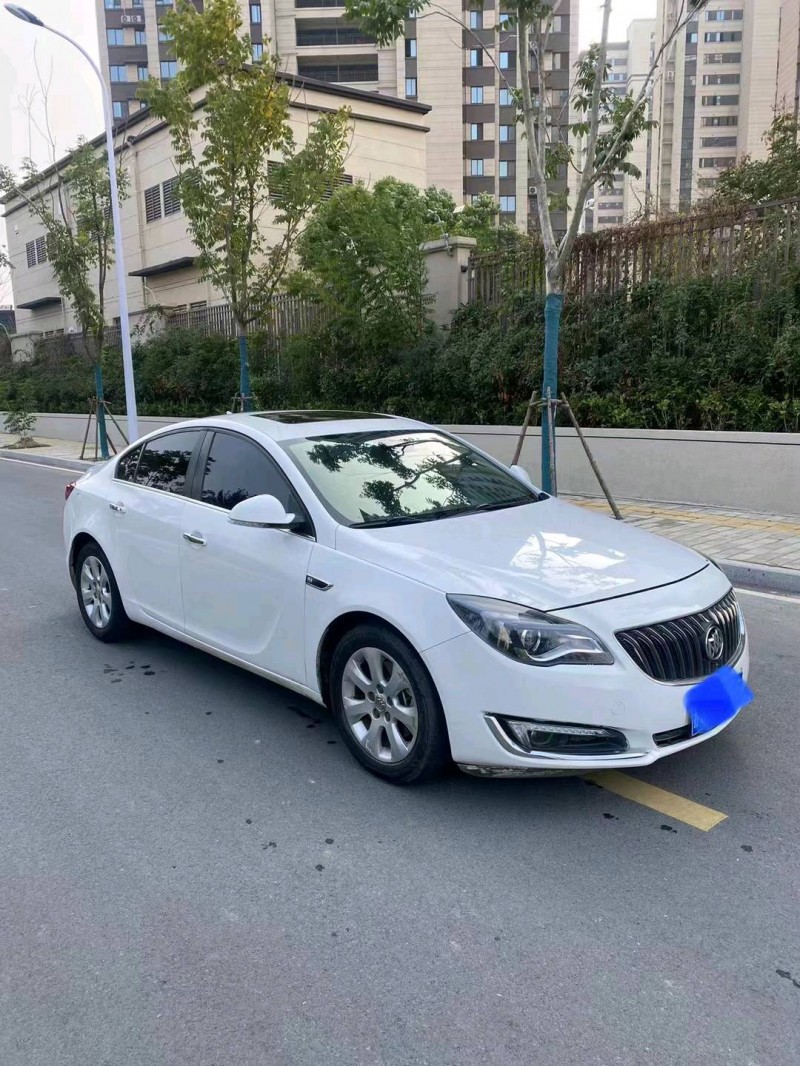 淮南17年别克君威8