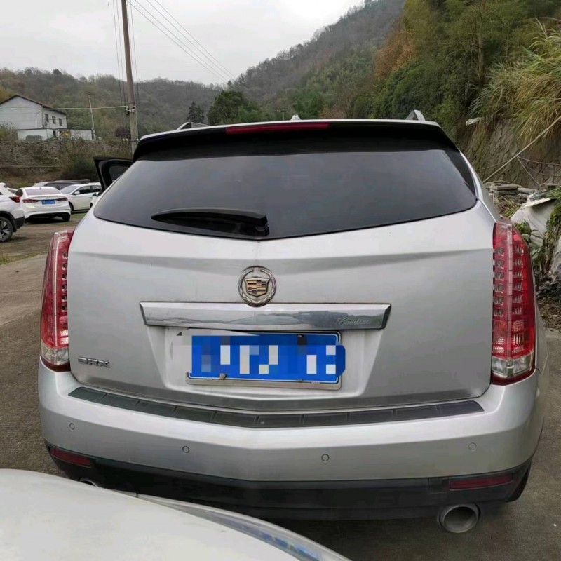 湖州11年凱迪拉克SRX5