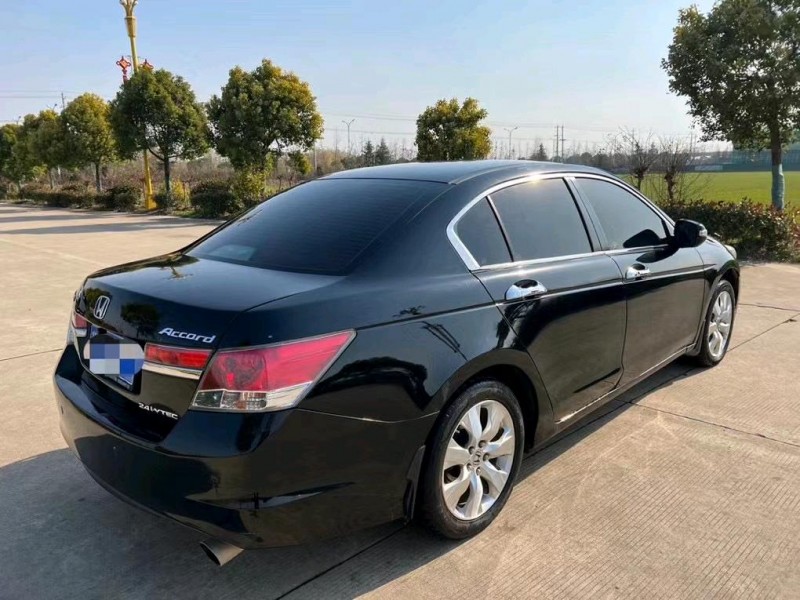 盐城12年本田雅阁4