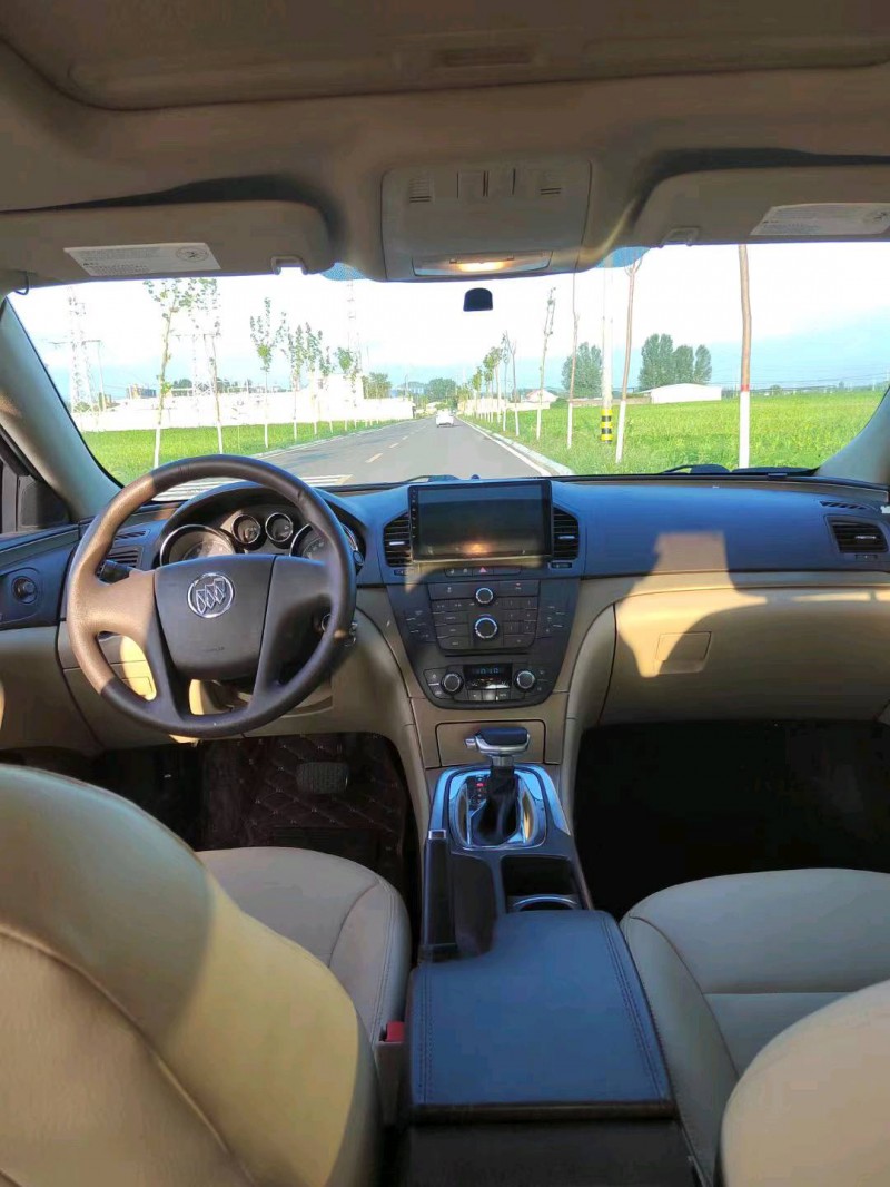 枣庄11年别克君威6