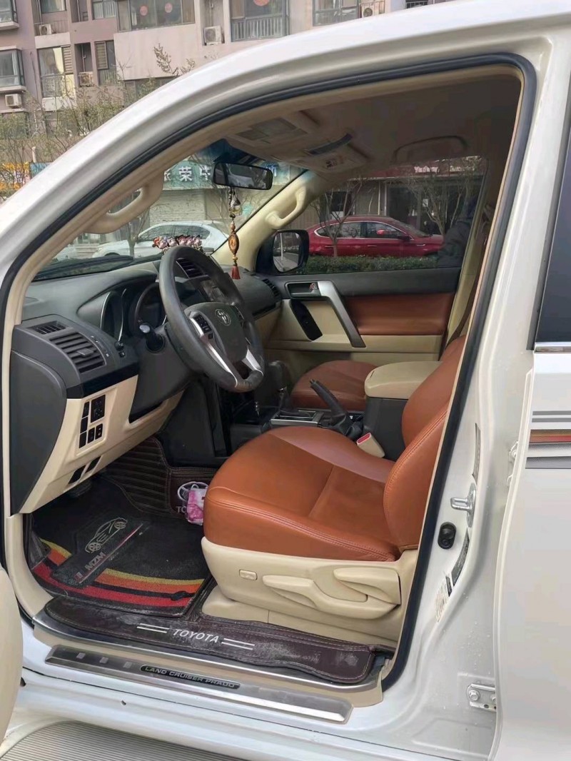 邯郸17年丰田普拉多7