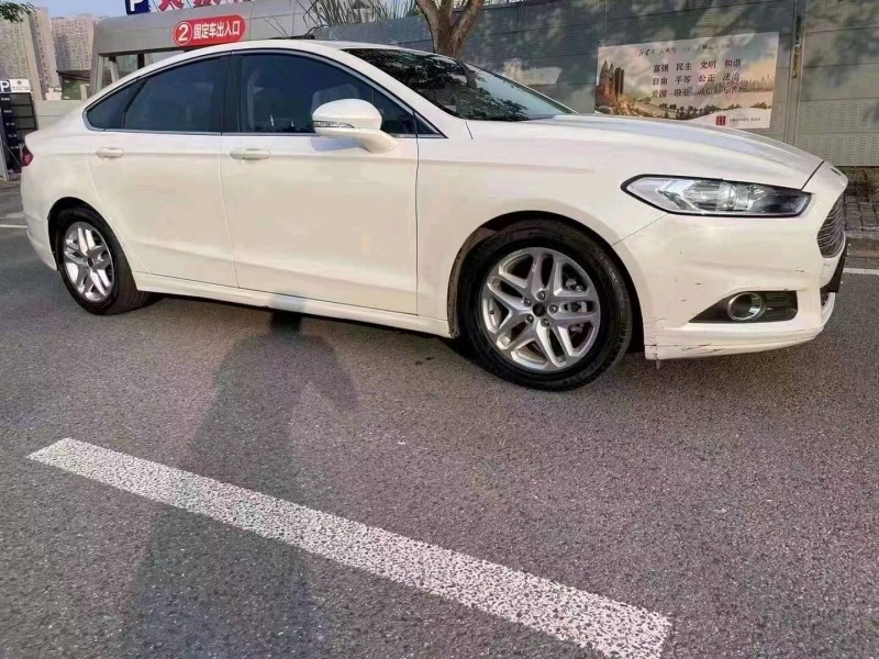 重庆16年福特蒙迪欧7