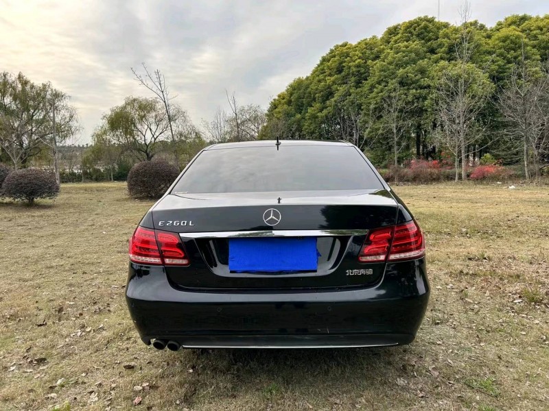 泰州14年奔驰E8