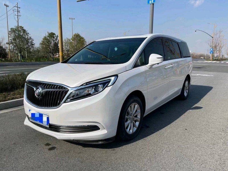 常州19年别克GL82