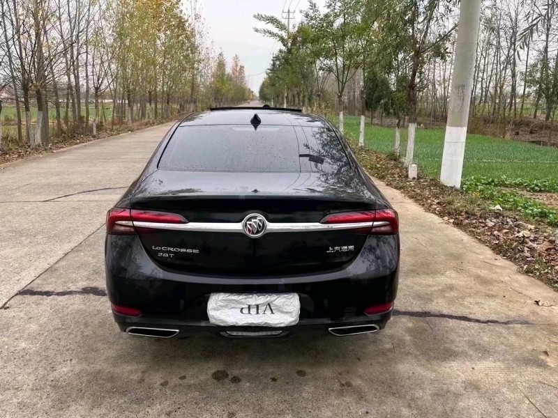 常州20年别克君越5