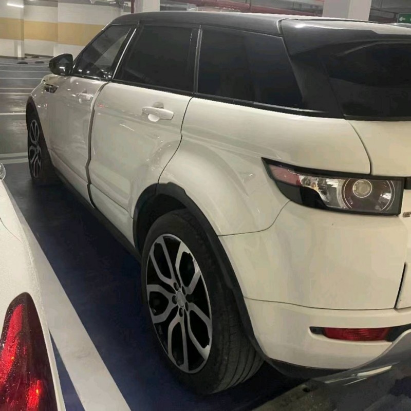 广州14年路虎极光6