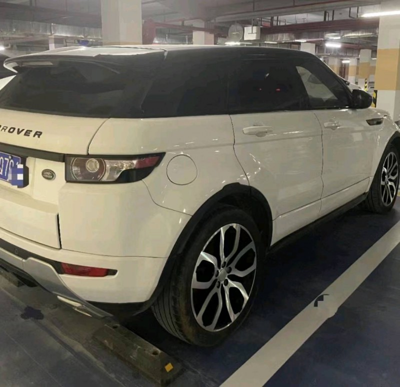 广州14年路虎极光8