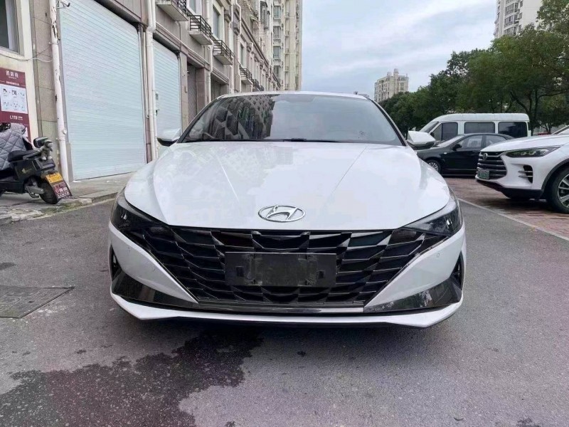 嘉兴21年现代伊兰特1