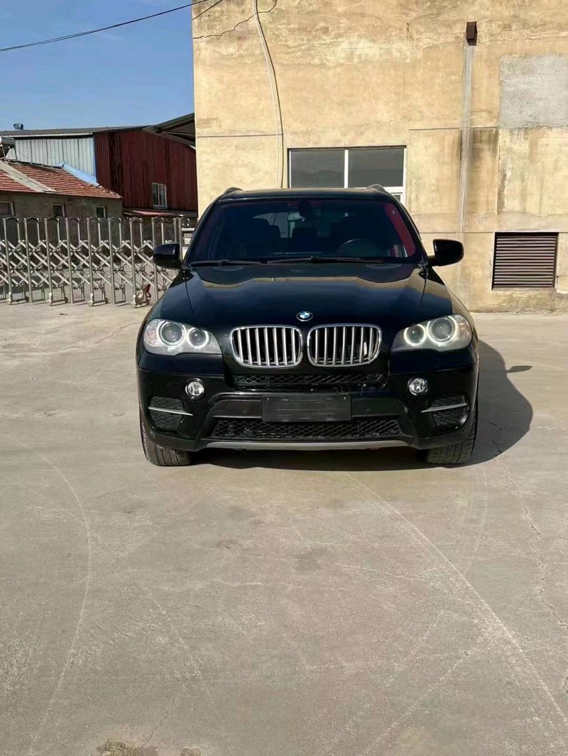 东营11年宝马X51