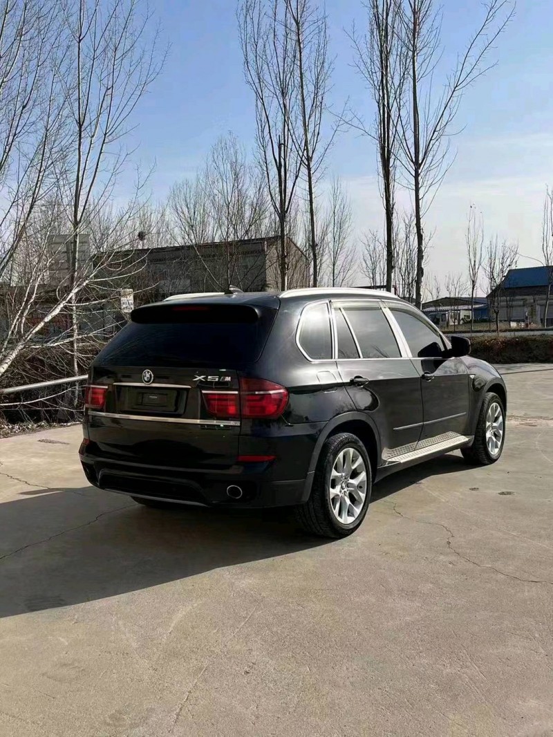 东营11年宝马X54