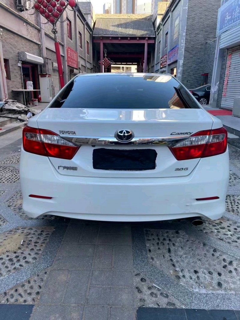 邯郸13年丰田凯美瑞4