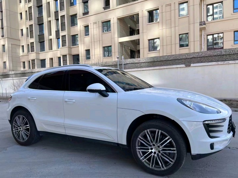 邯郸15年保时捷Macan3