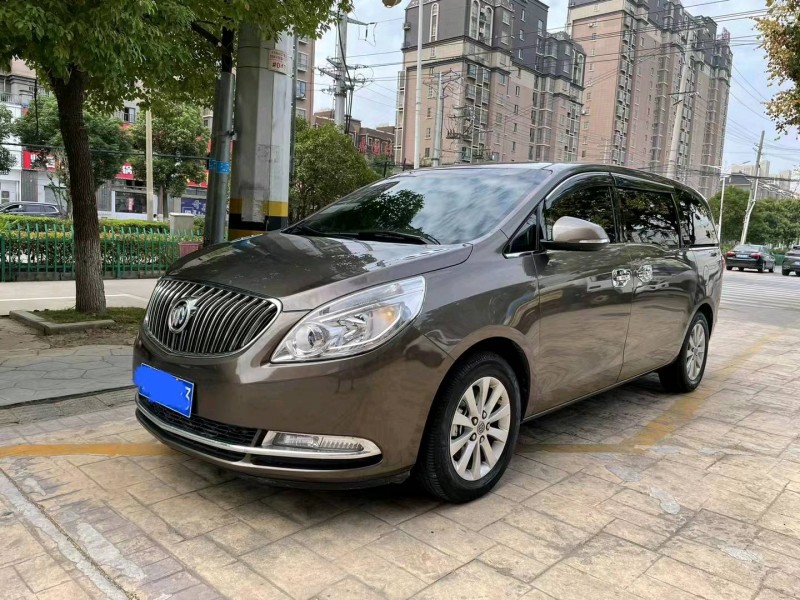 淮南16年别克GL86