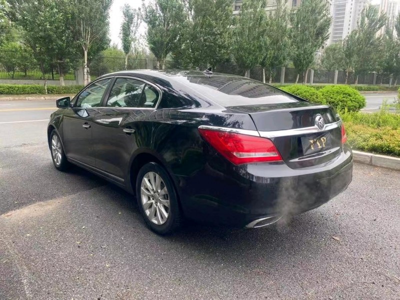 沈阳16年别克君越3