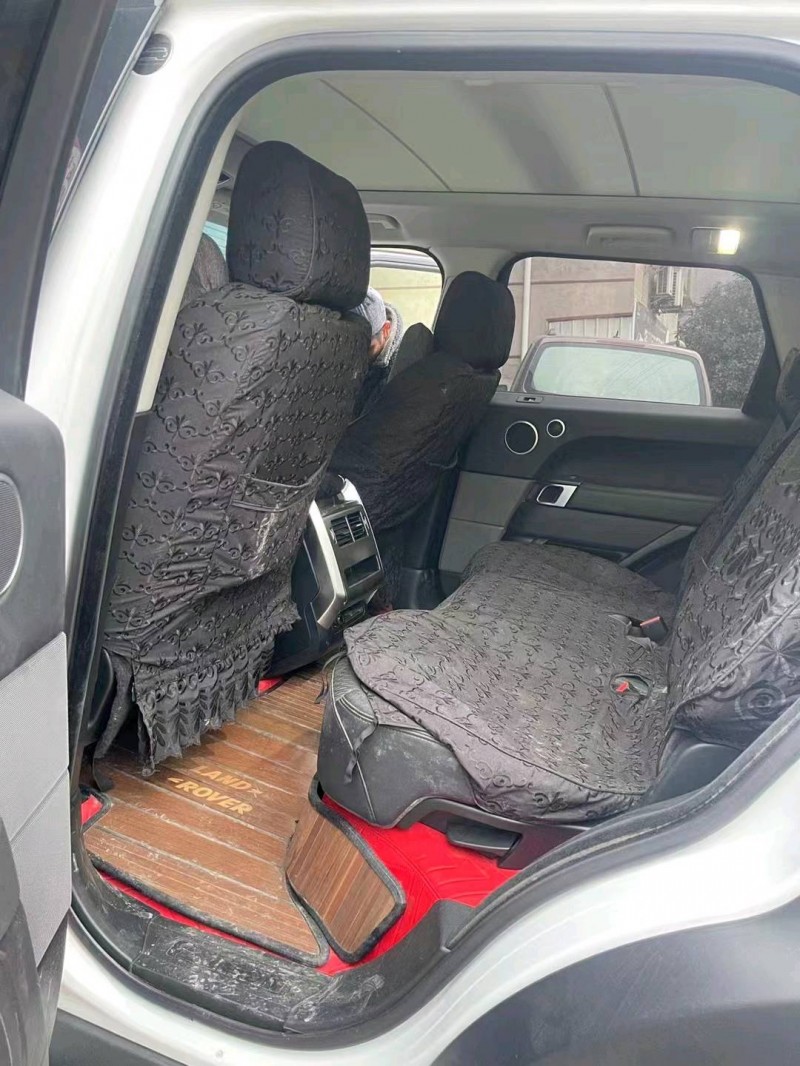 邵阳17年路虎揽胜运动7