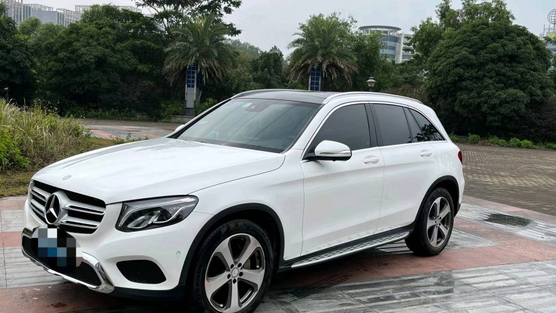 广州16年奔驰GLC2