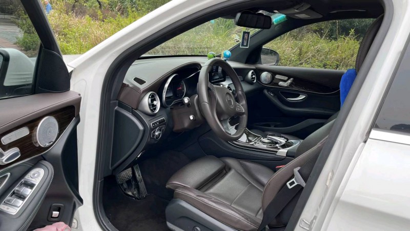 广州16年奔驰GLC6