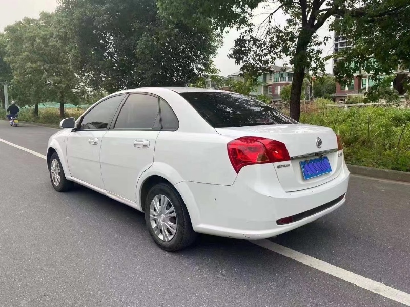 嘉兴16年别克凯越6