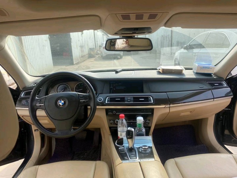 邯郸12年宝马7系3